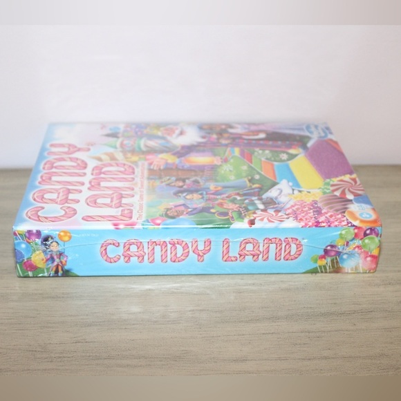 HASBRO GAMING Candy Land Game Classic Game of Sweet Adventure BRAND NEW SEALED - Picture 3 of 5